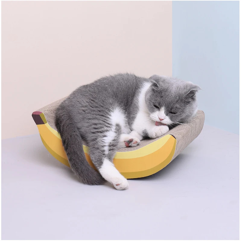 Rascador de cartón forma Banano